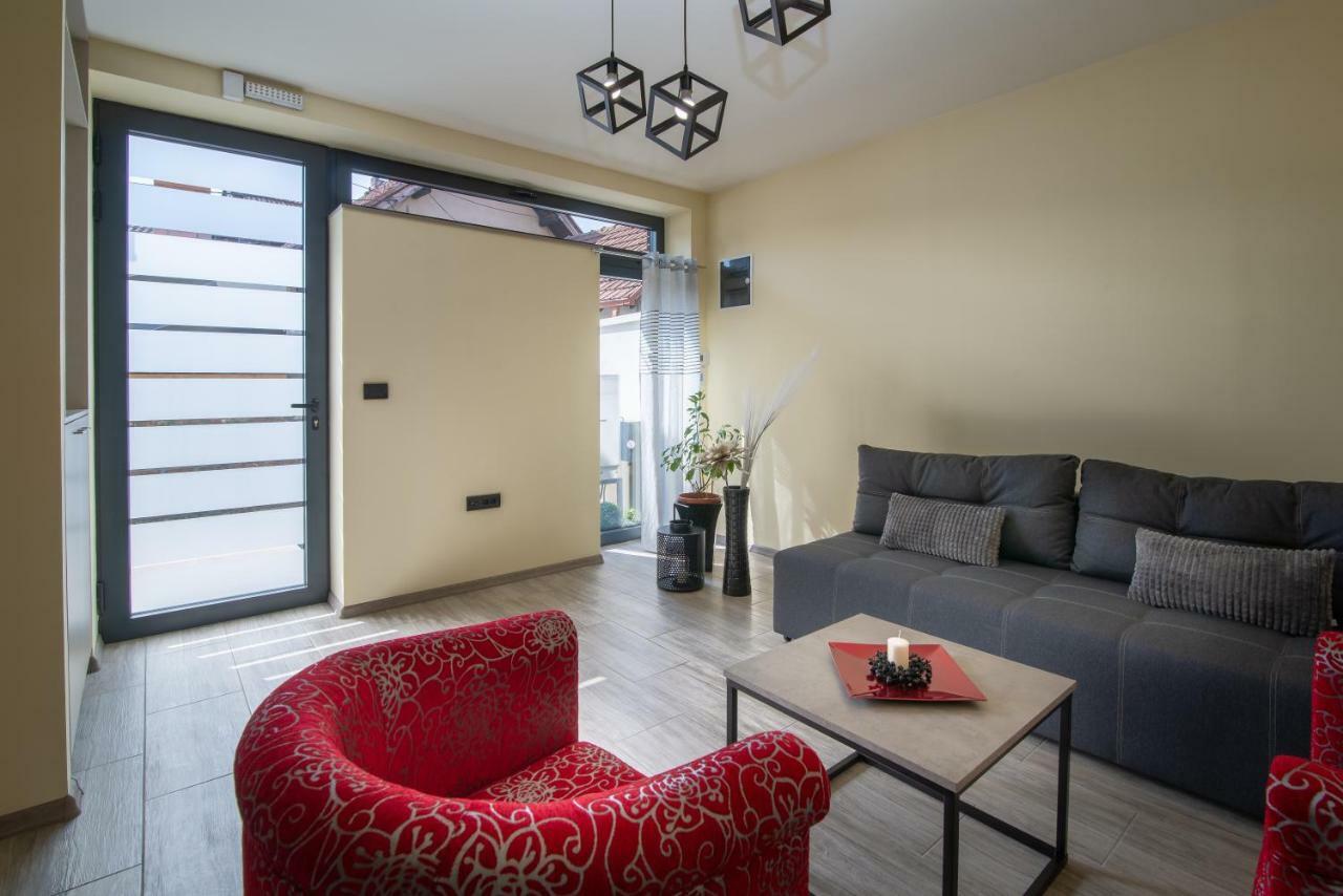 Central point Valjevo Extérieur photo